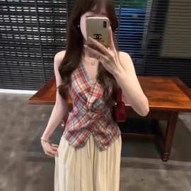 靓依轩 红色格子挂脖吊带背心女夏季夏外穿收腰辣妹扭结无袖上衣