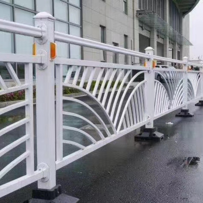 道路交通市政护栏市政文化护栏人行道公路交通中央隔离防撞栏