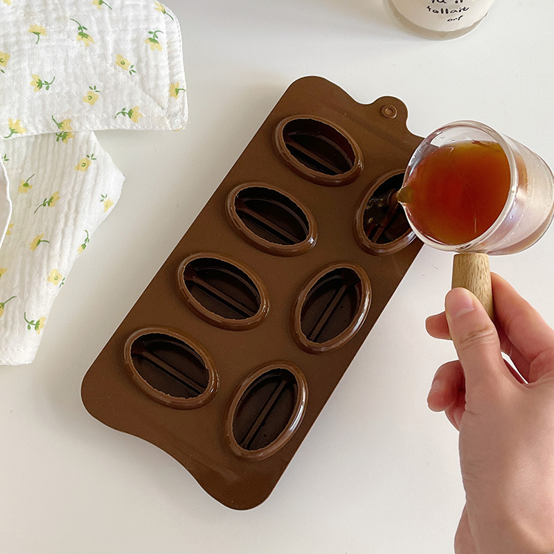 *Mooney* Coffee Bean Silicone Ice Tray Mold Household Ice Making Handy Gadget Quick Freezer Frozen Block Creative Food Grade *Mooney* Coffee Bean Silicone Ice Tray Mold Household Ice Making Handy Gadget Quick Freezer Frozen Block Creative Food Grade