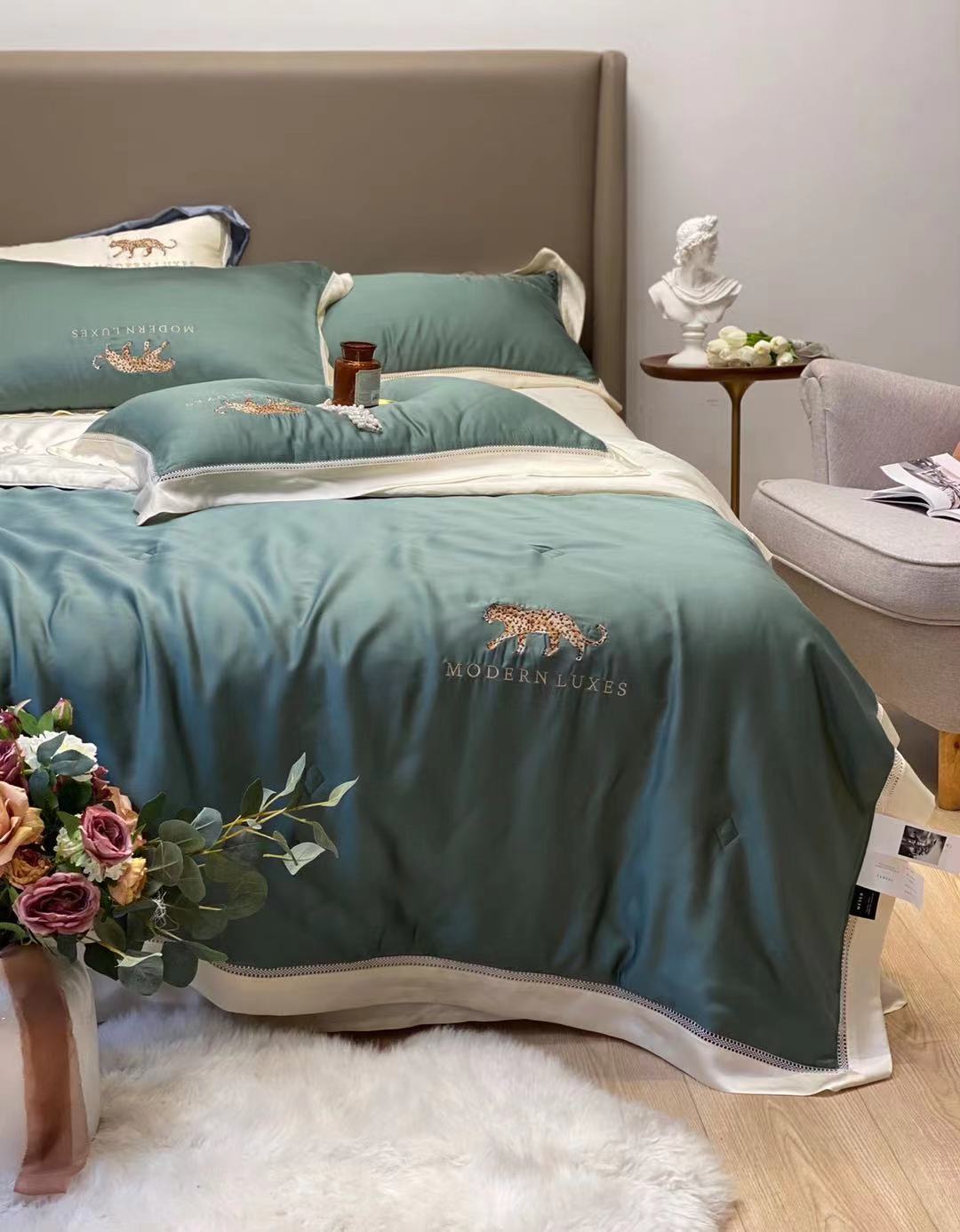 夏季60支双面天丝夏被四件套豹子刺绣丝滑裸睡镂空边夏被空调被子|ru