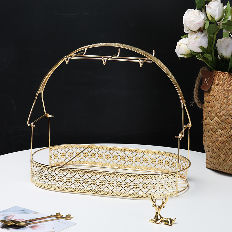 Seis tazas platillo taza de café estante taza de cerámica oro creativo estante de hierro tallado encaje rack de almacenamiento fabricante europeo