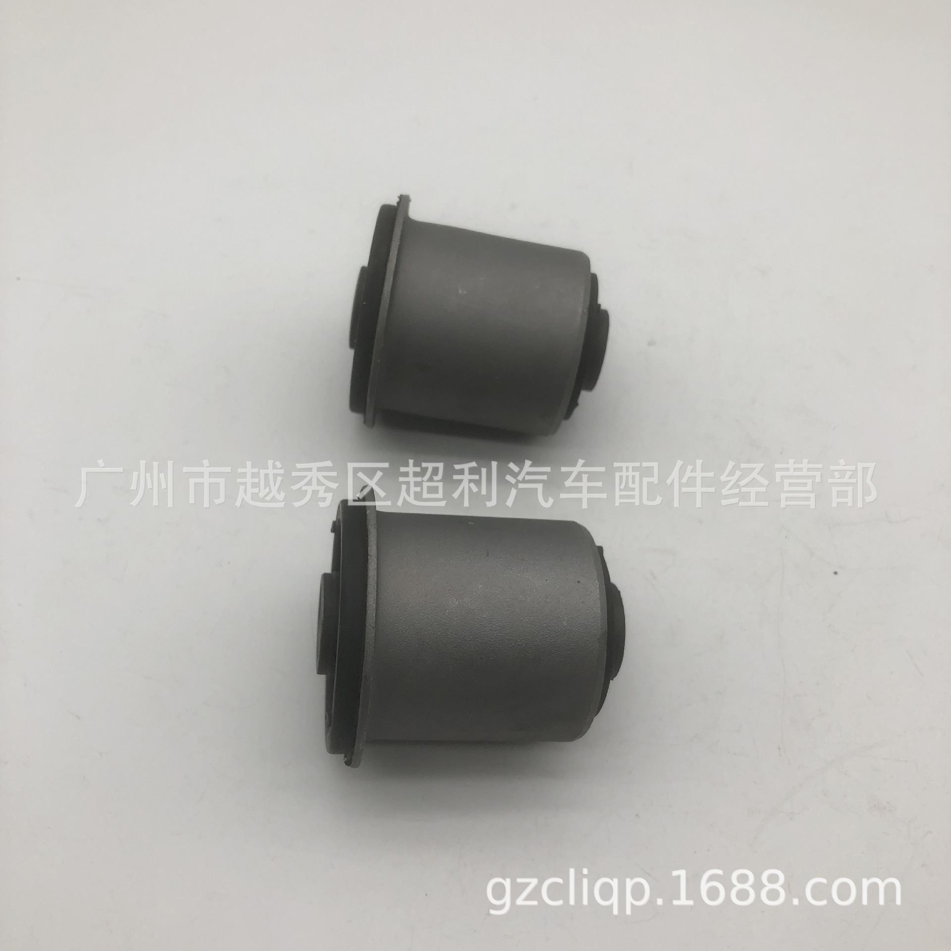 Applicable to 48632-60020 48632-0K040 VIGO TRJ120 TRJ150 cruiser upper suspension sleeve