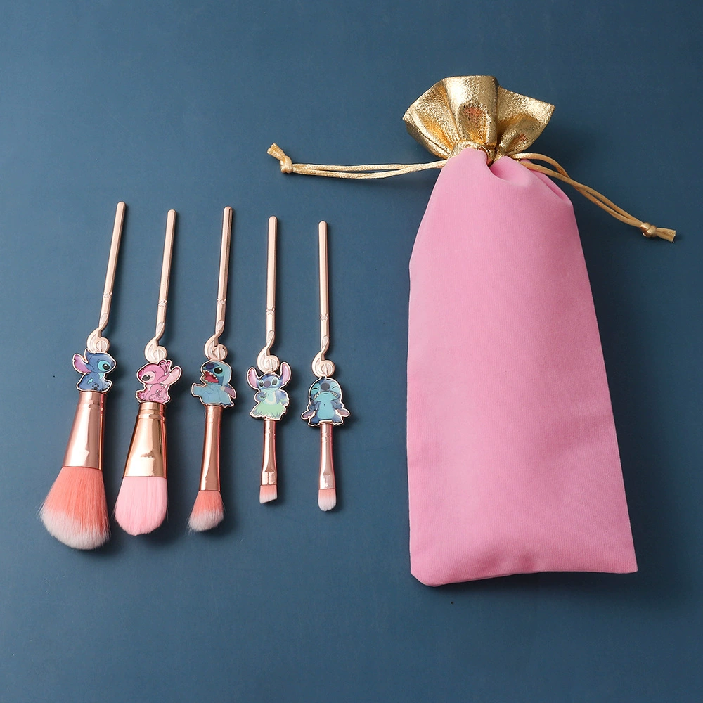 Three generations of Stich makeup brush Stitch dolls, gigon, surrounding gift Star Baby Stidi