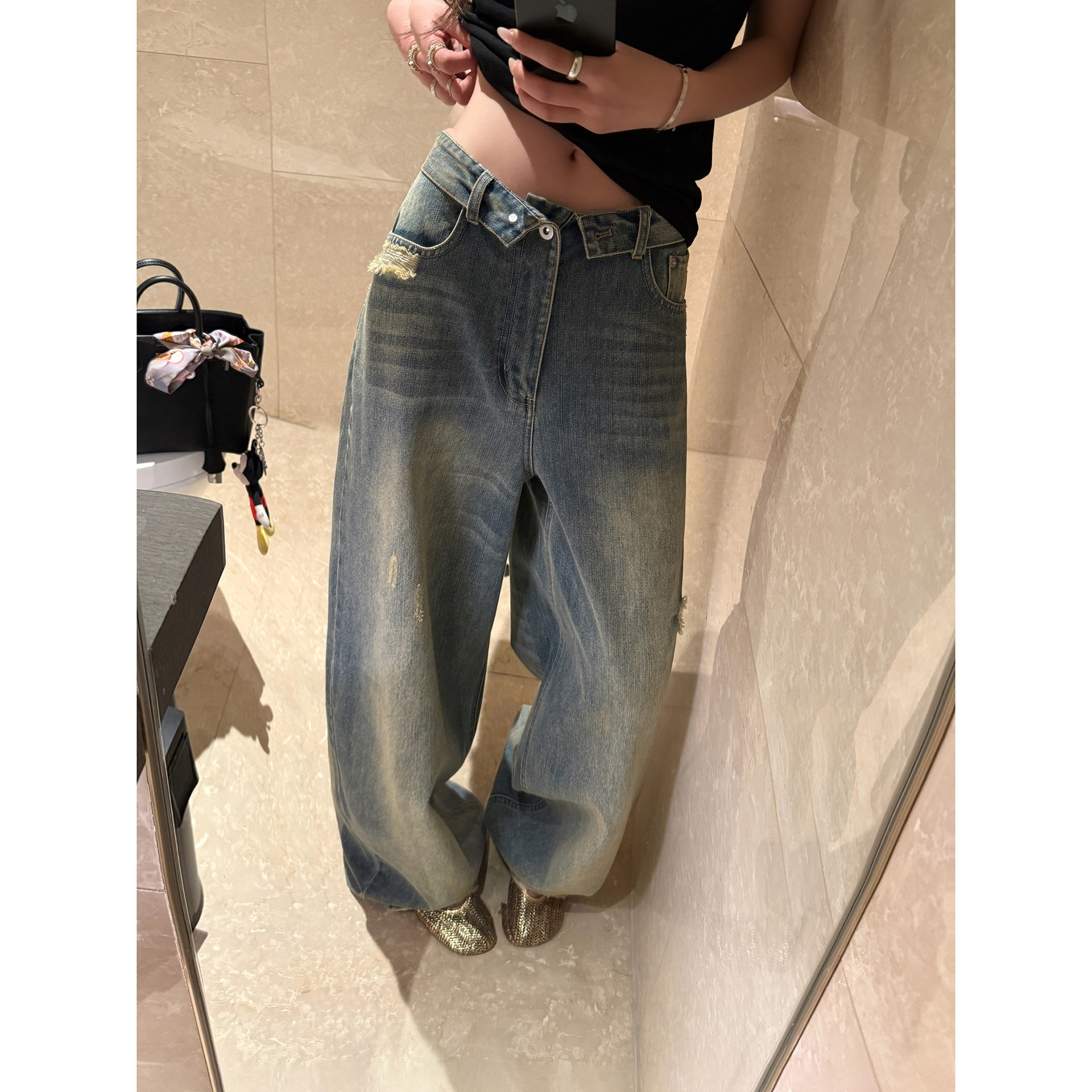 Here yaya shop 时髦精必入复古做旧水洗工艺翻边随意感牛仔裤