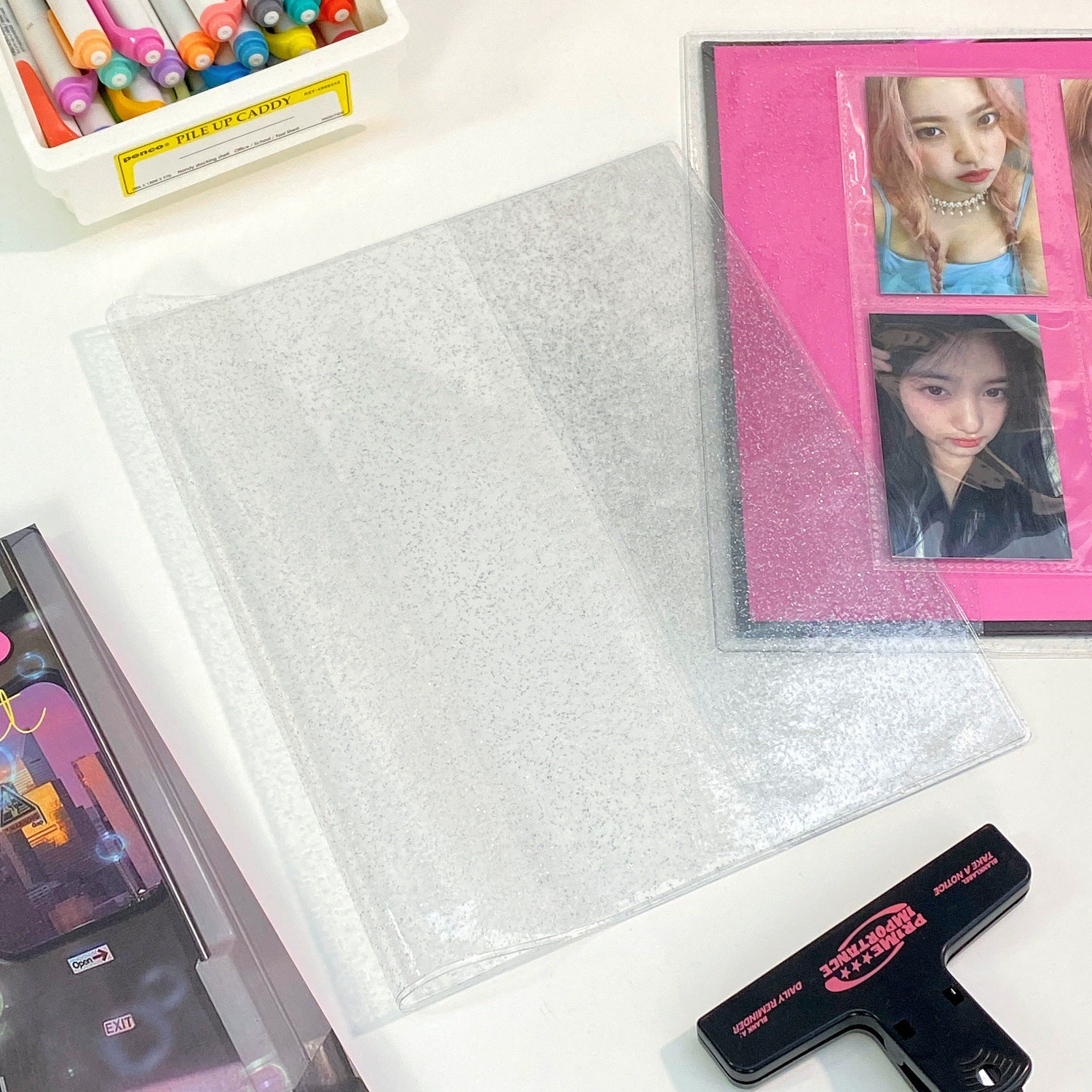A5 card album with transparent flash powder book skin protection small card four house inner page live pages A5 book clothing fourth house baffle