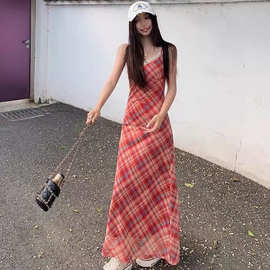 复古风红色格纹蕾丝花边拼接V领吊带连衣裙高级感女H型裙长裙跨境