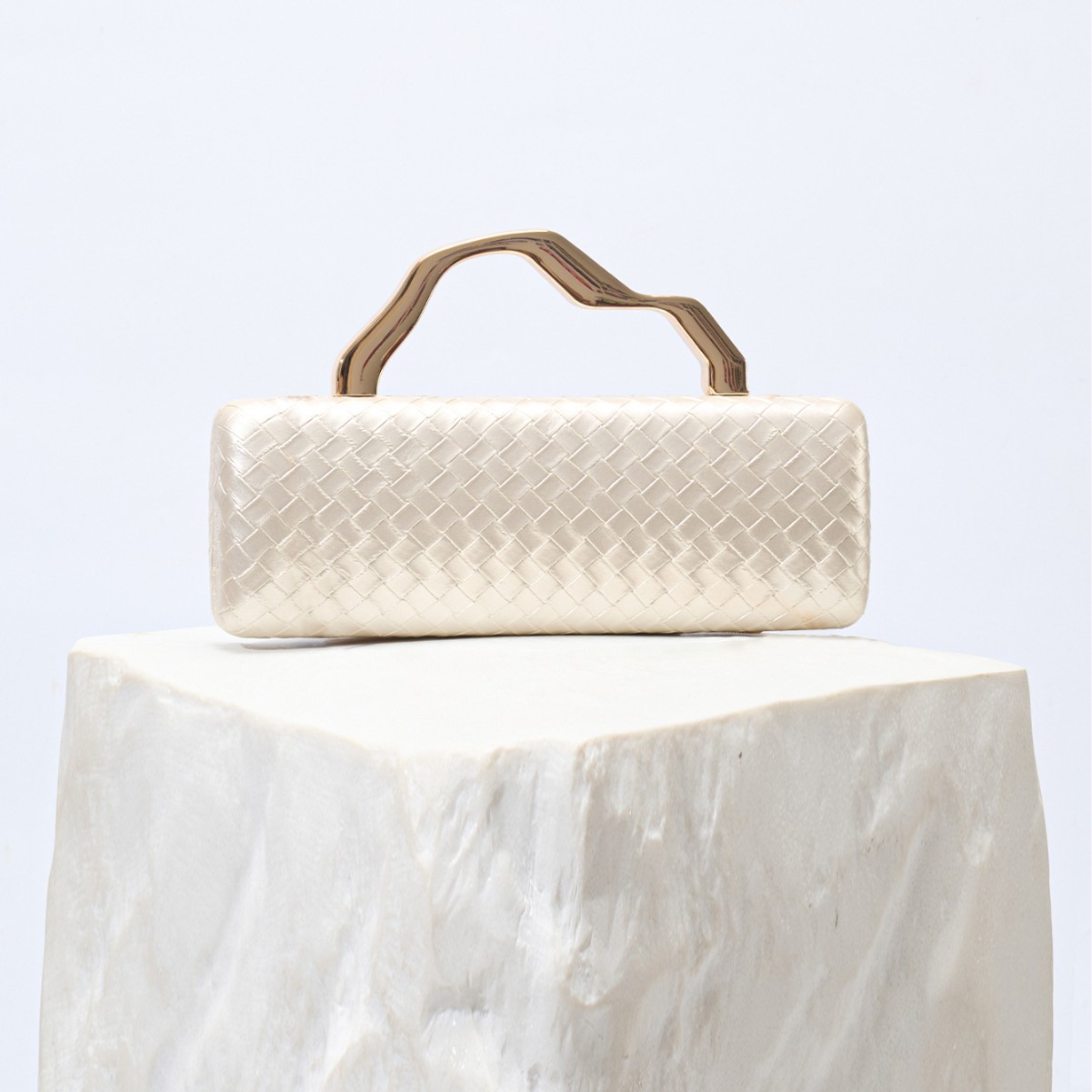 European and American New Fashion PU Leather Cloud Weave Handbag, Elegant Shoulder Bag for Women's Dinner Parties