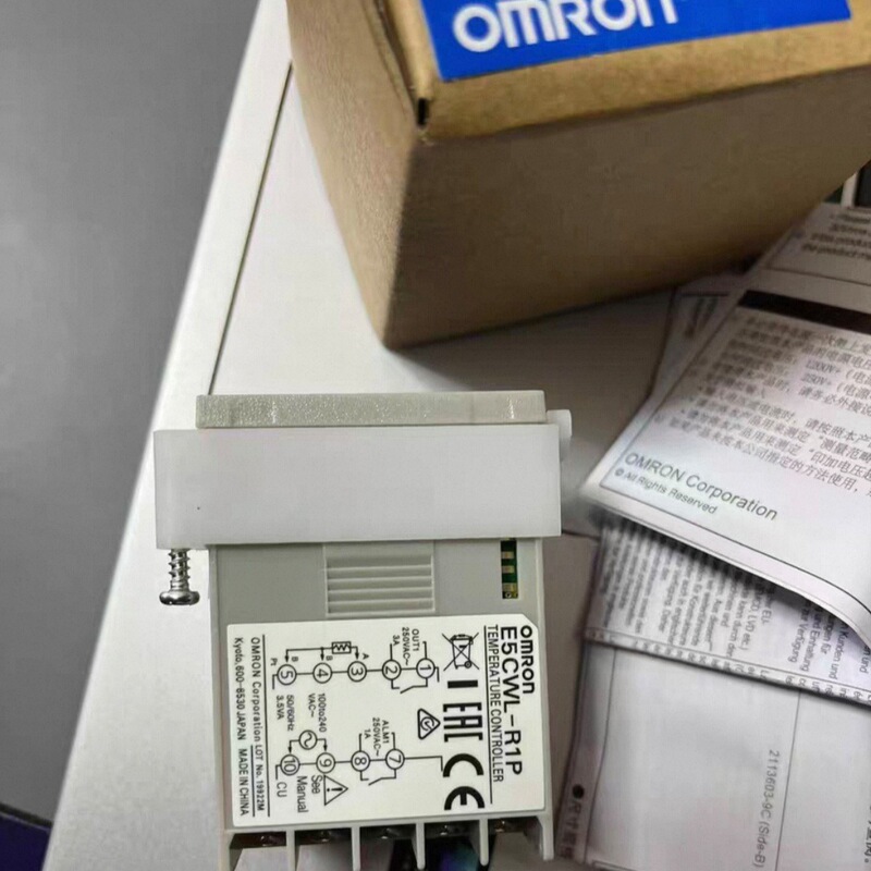 E5Cwl-R1P/E5Dc-Qx2Dsm-802 Omron Omron Brand New Real Photos Negotiable Price