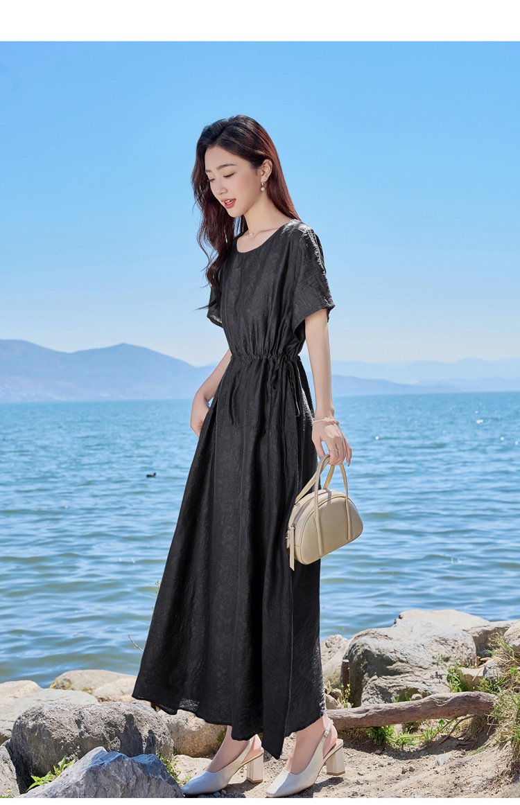 Đầm maxi nữ cổ tròn tay ngắn eo thon dáng dài — Màu đen, Màu nâu đỏ, Màu xám chi tiết 24