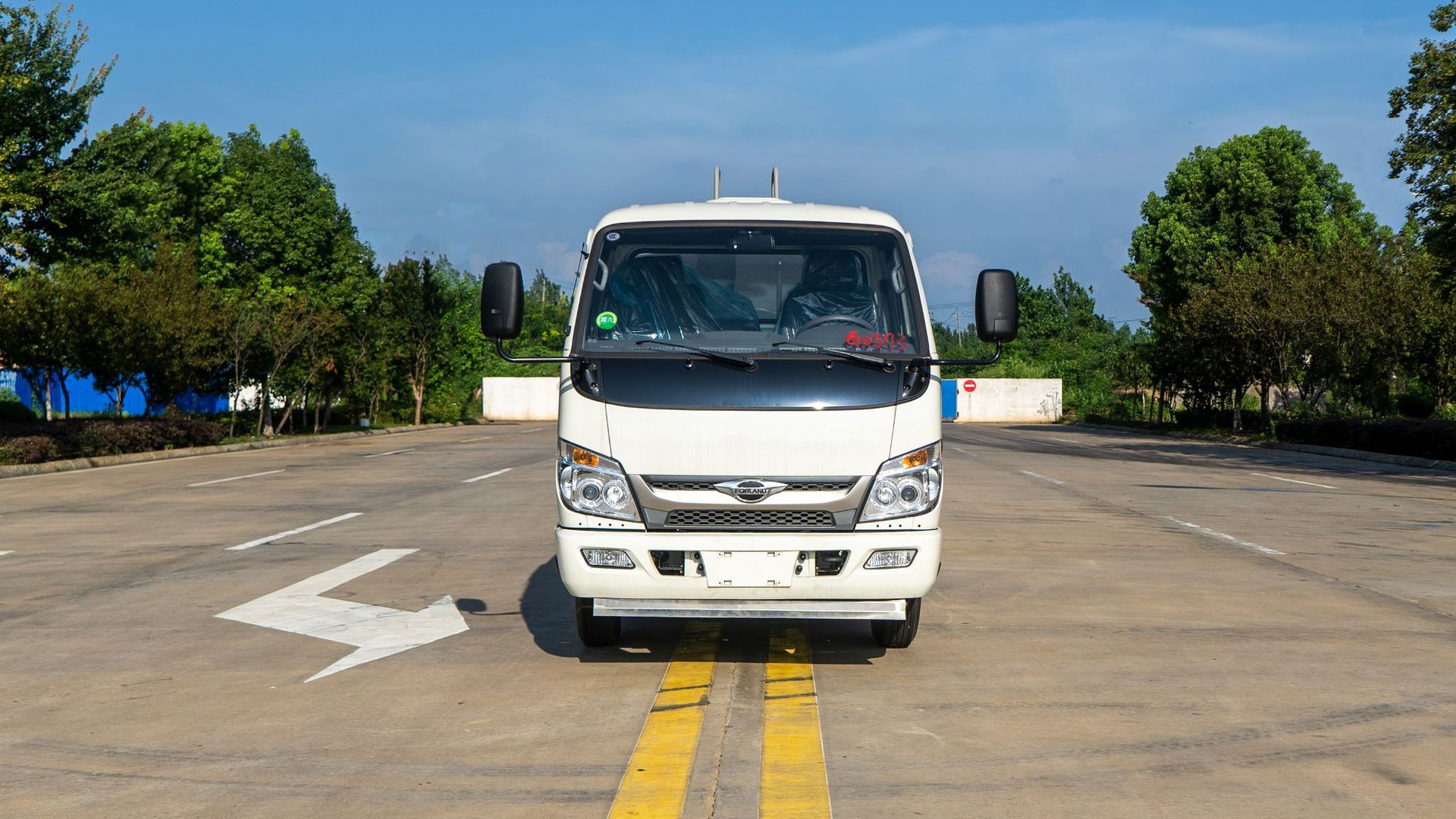 Construction Site Dust Removal Blue Brand Sprinkler Truck Large Greening Sprinkler Truck Multifunctional Fog Cannon Sprinkler Truck for Sale Price