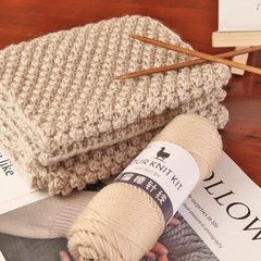 Cashmere Yarn from Alpaca, Medium-Diameter Knitting Wool, Yarn for Knitting Hats, Outerwear, Handmade Weaving, Factory Wholesale