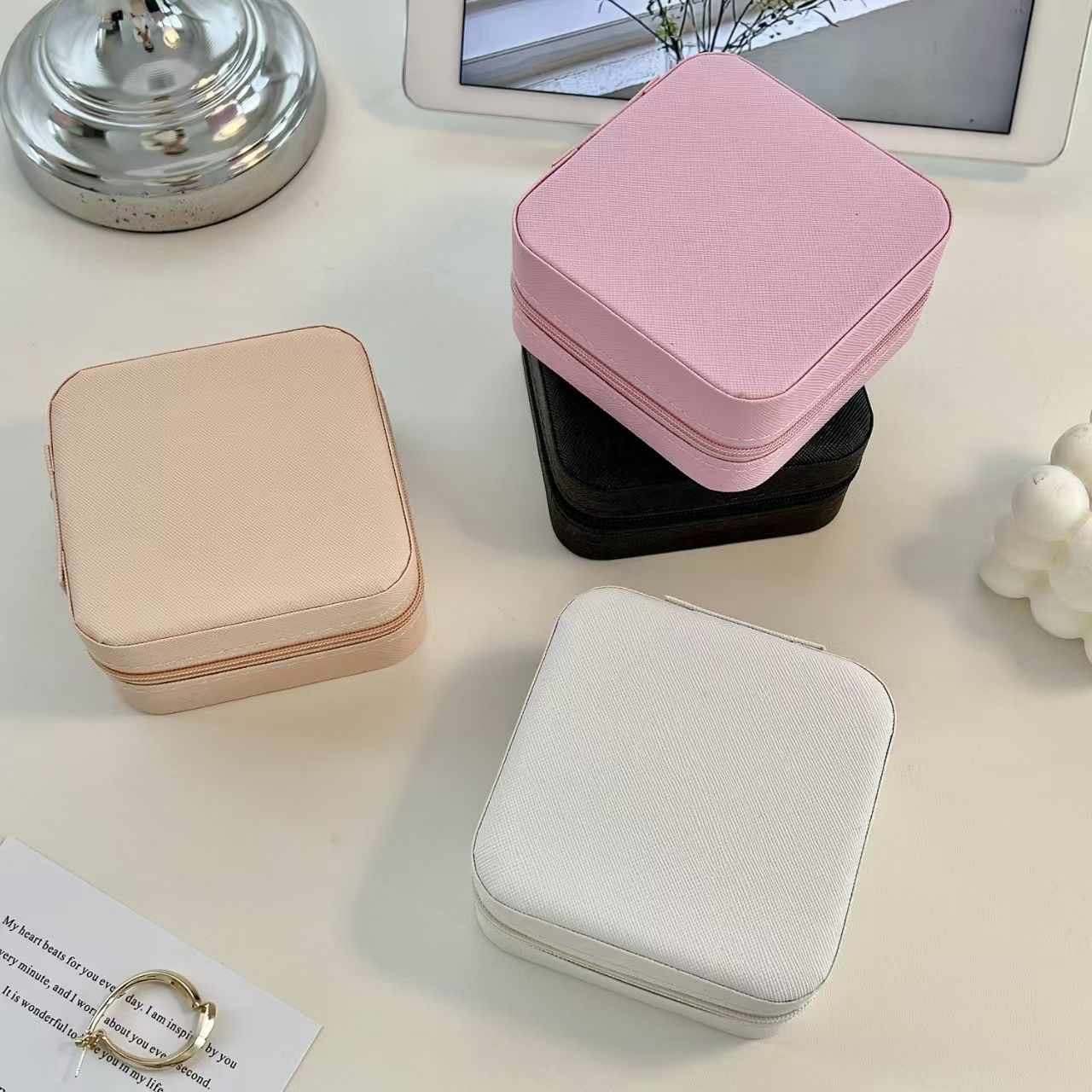 Schmuckaufbewahrungsbox tragbar für Reisen Geschenkbox Ohrstecker Ring Verpackung Schmuckschatulle elegante Halskette Schmuckbox