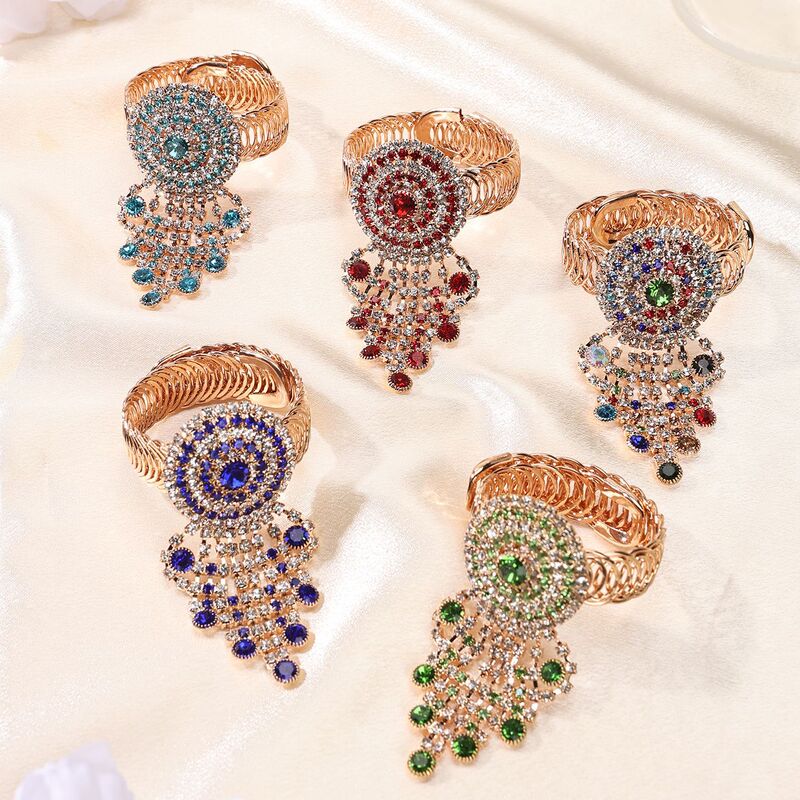 In-Stock Western Xinjiang Lamb Decorative Collar Metal Rhinestone Accessories Hot-Selling Xinjiang Lamb Necklace Jewelry