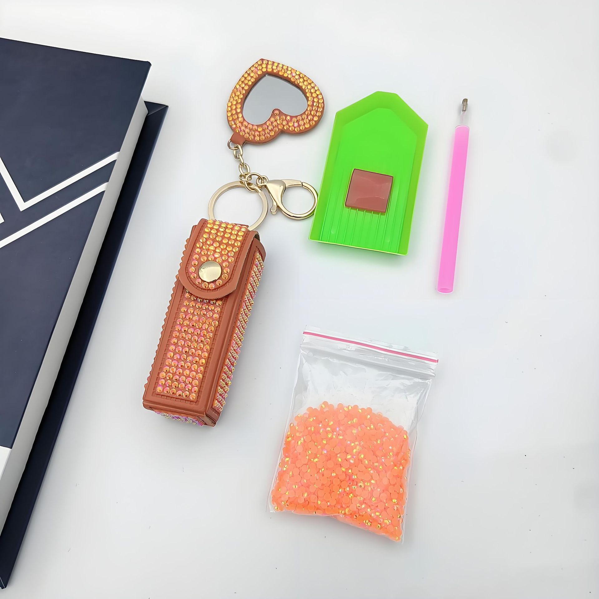 Bolso de cambio transfronterizo sobre rojo espejo creativo llavero colgante pequeño PU cuero bolso de coche accesorios accesorios en stock