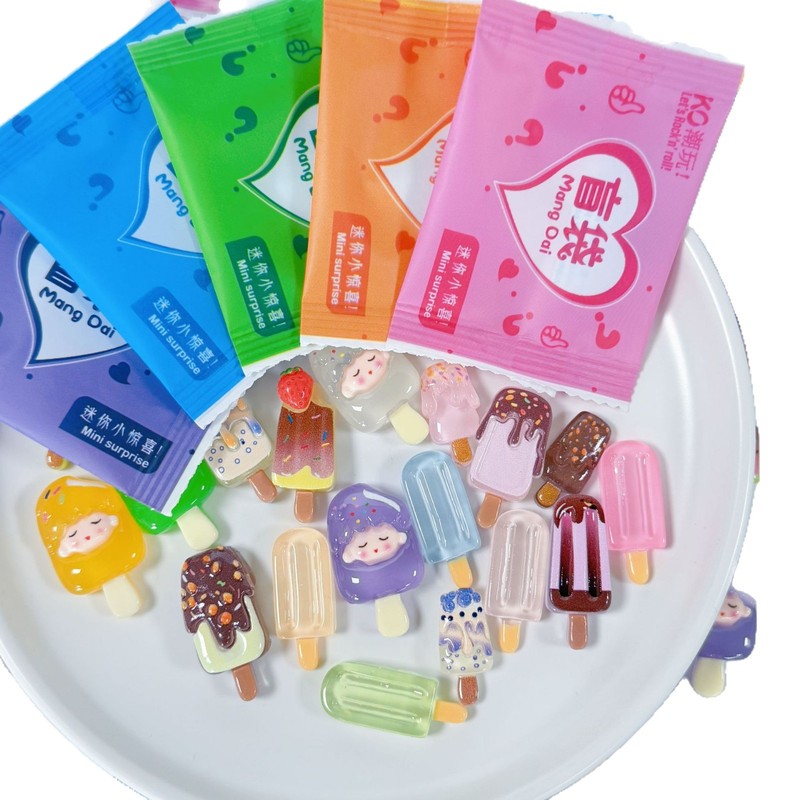 ブラインドバッグ模擬食品おもちゃ DIY クリエイティブ発光アイスキャンディーアイスクリームままごとおもちゃデスクトップマイクロ風景樹脂装飾品|undefined