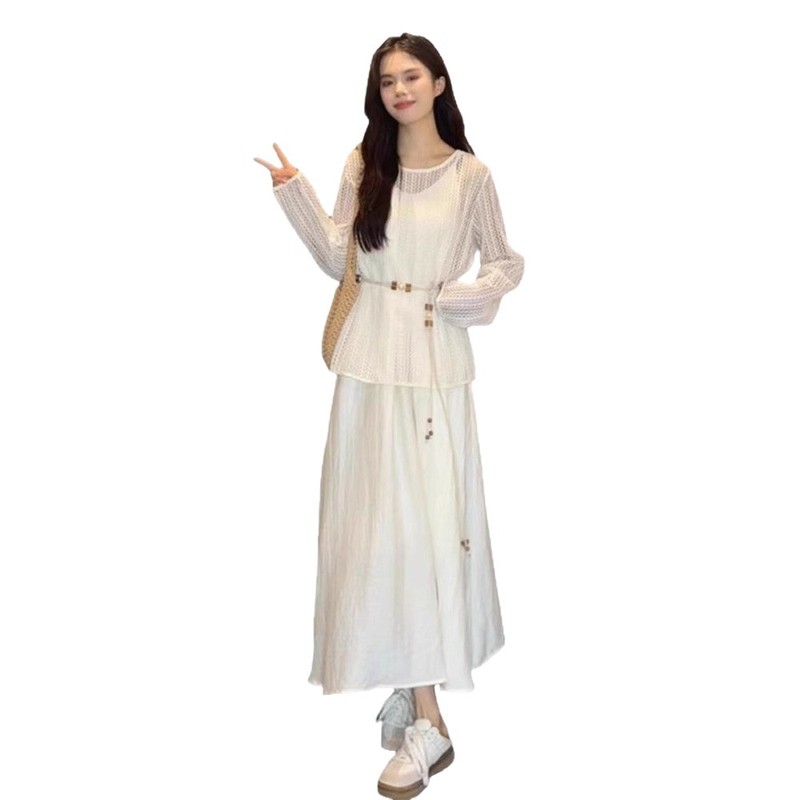 米白吊带连衣裙子女夏季2025新款温柔风气质绝美穿搭海边度假长裙|undefined