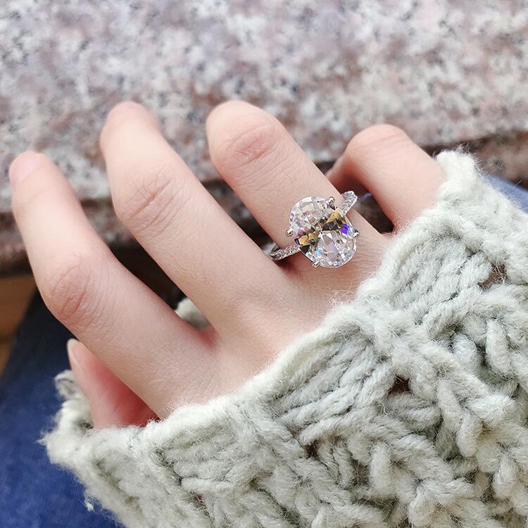 Classic Oversized Shining Zircon Ladies Ring Copper Engagement Ring_voghion.com