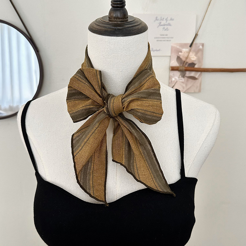 Bufanda de seda Sensación de alta gama Nuevo todo fósforo Vintage Rayas con cuello Bufanda delgada Bufanda en la cabeza Multiusos Cinta para el cabello Cinta