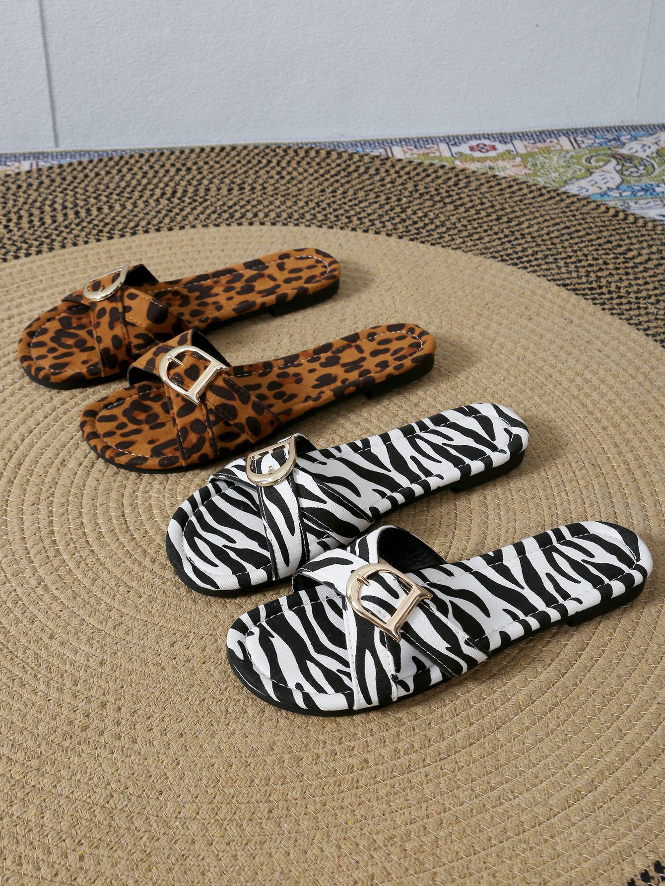 Women's Casual Vintage Style Zebra Leopard Round Toe Slides Slippers display picture 31