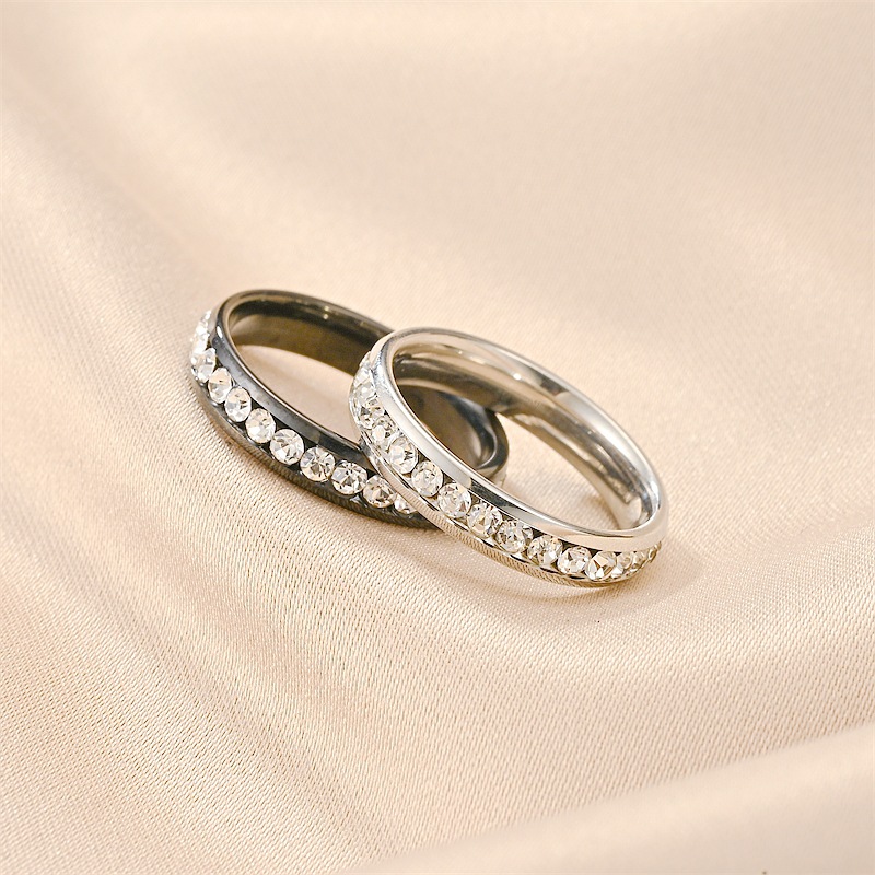 Modern Style Round Titanium Steel Artificial Diamond Rings In Bulk display picture 3