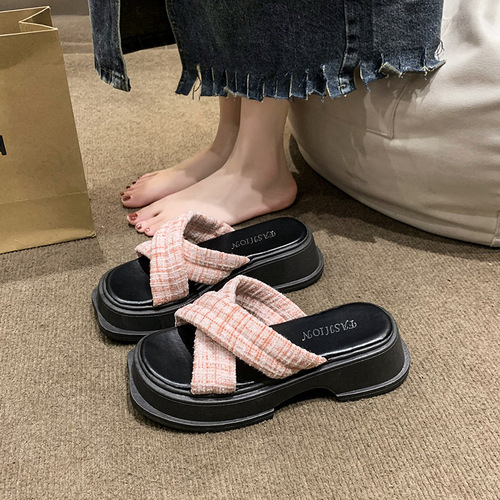  New Cross Braided Thick Soled Roman Sandals for Women Retro Square Toe Fashion Outerwear Straight Beach Shoes for Women