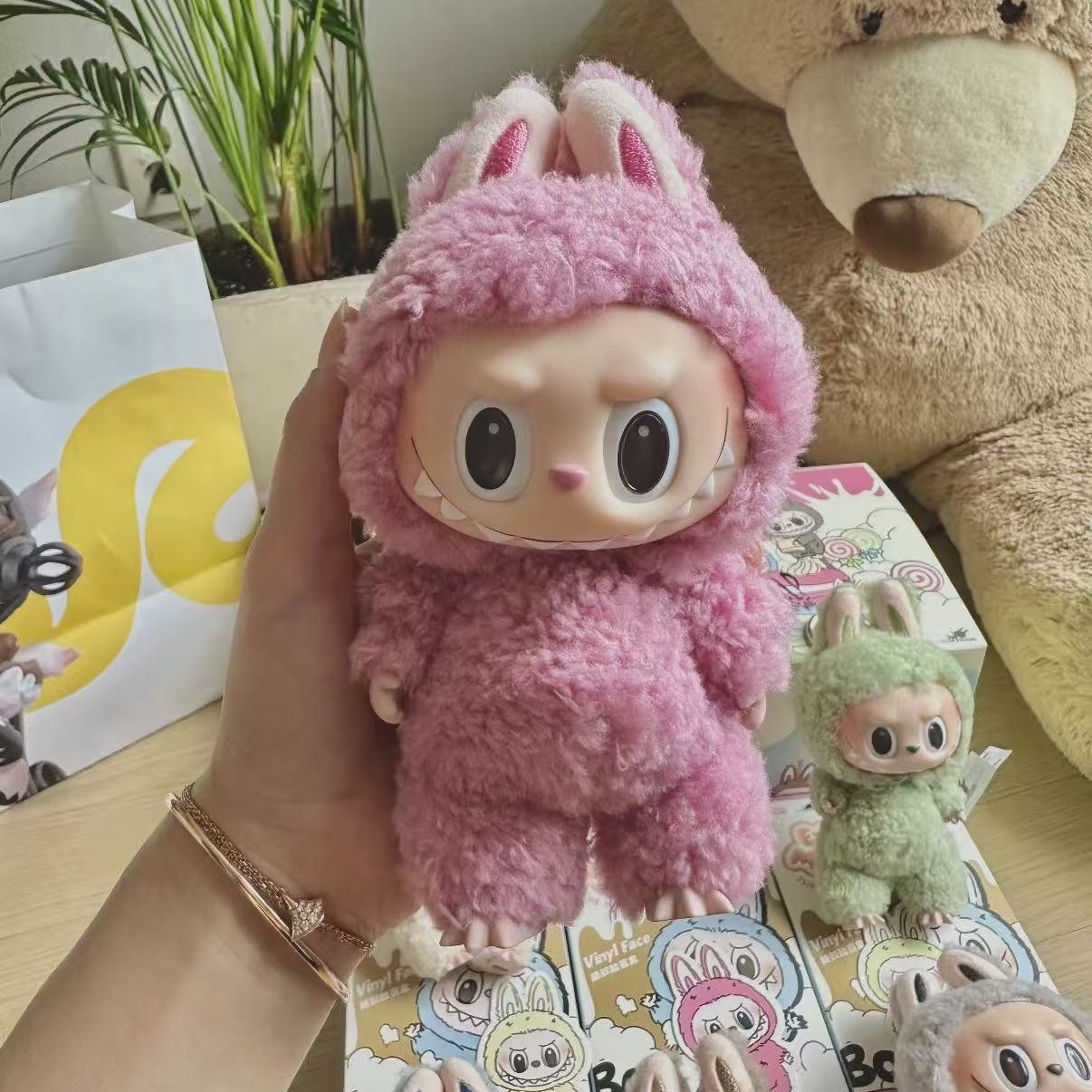매운 천 세대 에나멜 모직 피규어 블라인드 박스 마카롱 걸이 인형 진열품