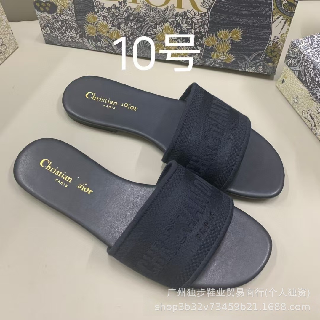 Zapatillas de piso plano de moda versátiles en forma de una forma D clásica transfronteriza adecuada para extranjeros no molestes nacionales image 16