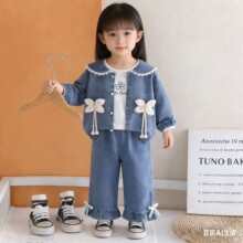 2026春秋新款时髦小女孩牛仔大翻领外套三件套女宝宝洋气衣服春装