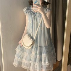 フランス式の小さい飛袖の花の薄い紗のワンピースの子供の夏の2025年の新型の小さい背の気質の王女のスカート
