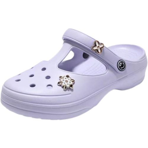Women's Summer New Holeshoes One-piece Ultra-light Anti-slip Garden Shoes Thick Sole with Head Cover Nurse Beach Slippers for Outdoor Wear