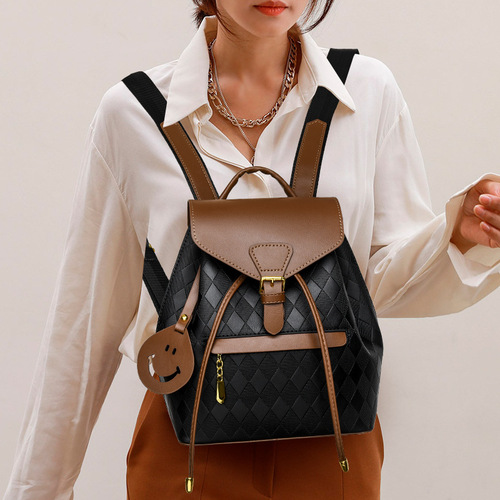  New Arrival Women's Fashionable Retro Backpack for Foreign Trade, Large Capacity Travel Bag
