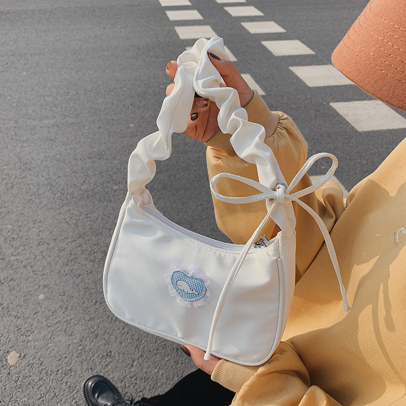 Niche Design Sense Underarm Bag Women's Shoulder Bag Crescent Bag Pleated Cute Fresh Adjustable Drawstring Handbag