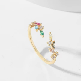 项链;戒指;手链