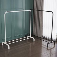 ハンガーの鉄棒掛けハンガーの寝室のハンガーの棒は服の棚の多機能の室内の帽子の棚を移動します。