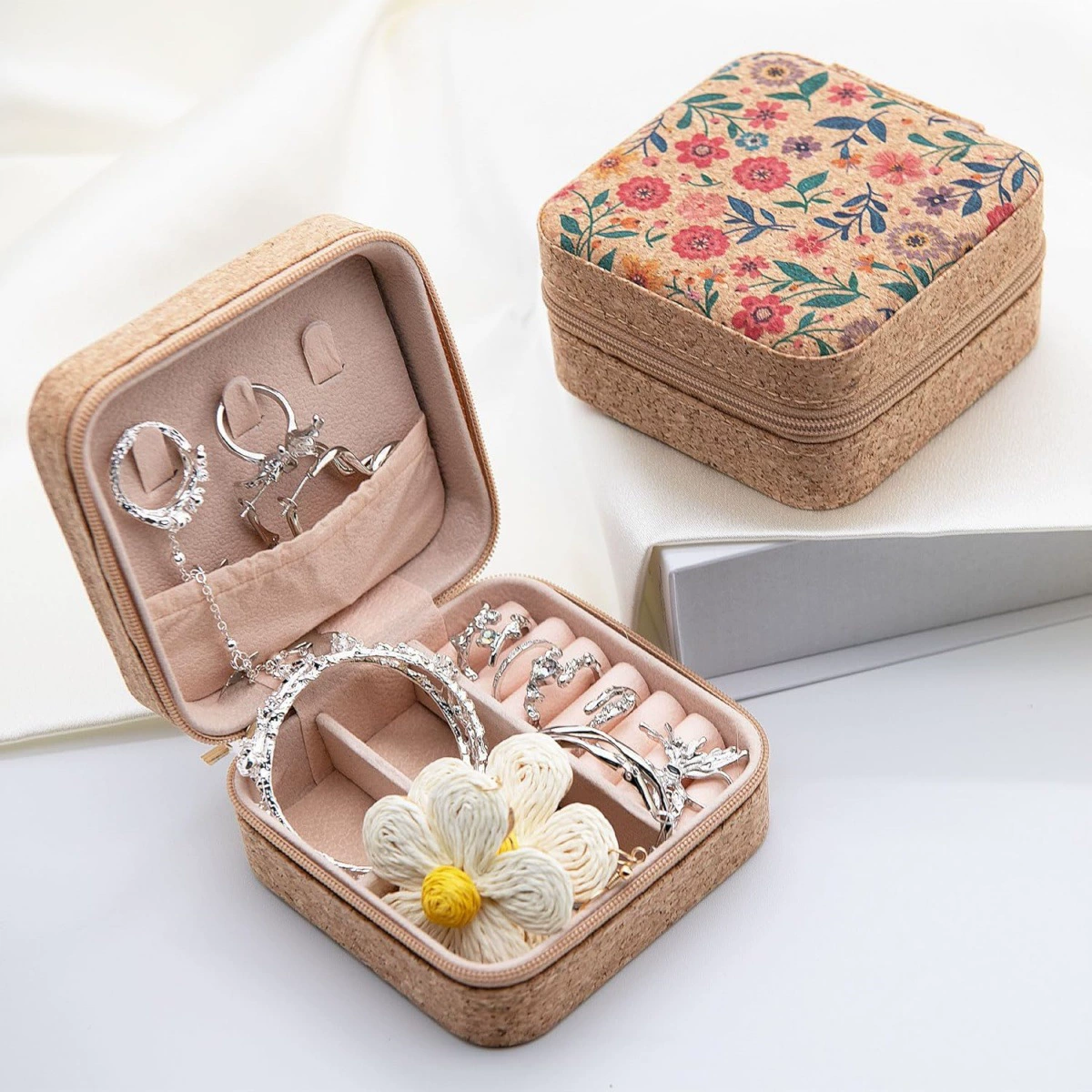 Портативная мини-шкатулка для ювелирных украшений в экзотическом стиле, компактная, пыленепроницаемая, для путешествий, оптовая продажа через границу.