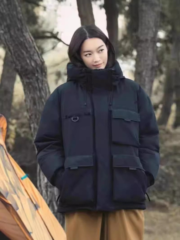 Putian North Face Workwear down Jacket with Embroidery, Unisex Couple Style, Multi-Pocket, Shin Min-Ah Same Style, Waterproof and Warm Coat Putian North Face Workwear down Jacket with Embroidery, Unisex Couple Style, Multi-Pocket, Shin Min-Ah Same Style, Waterproof and Warm Coat