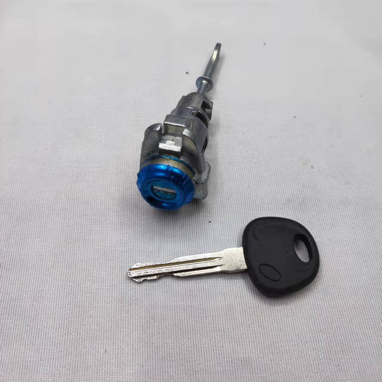 Adecuado para moderno cilindro de cerradura de puerta Yuedong cilindro de cerradura de coche cilindro de gran cantidad Congou