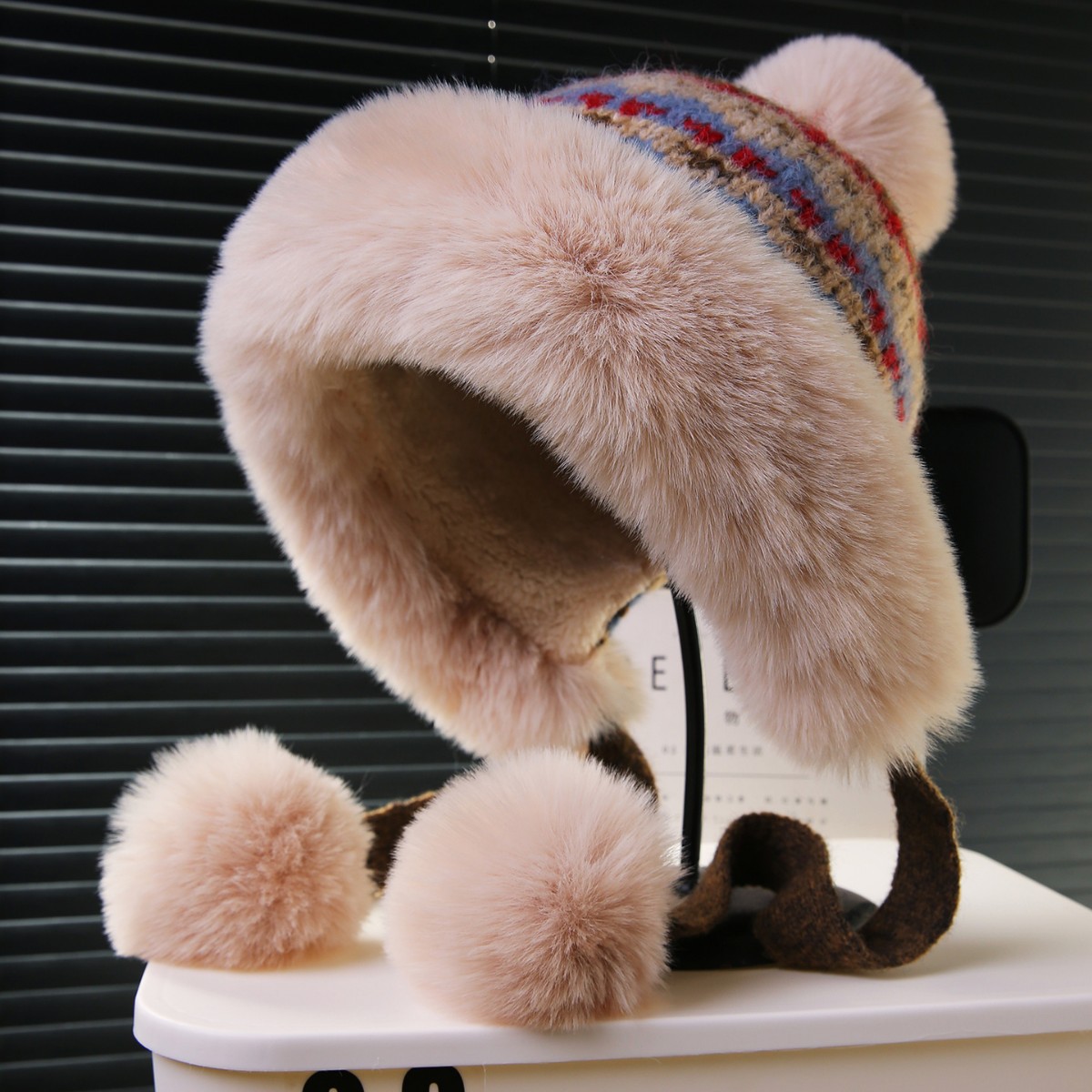 Protector de orejas de peluche para montar en el noreste del frío Thunderfeng sombrero mujer invierno más grueso 2024 nuevo sombrero otoño invierno lindo