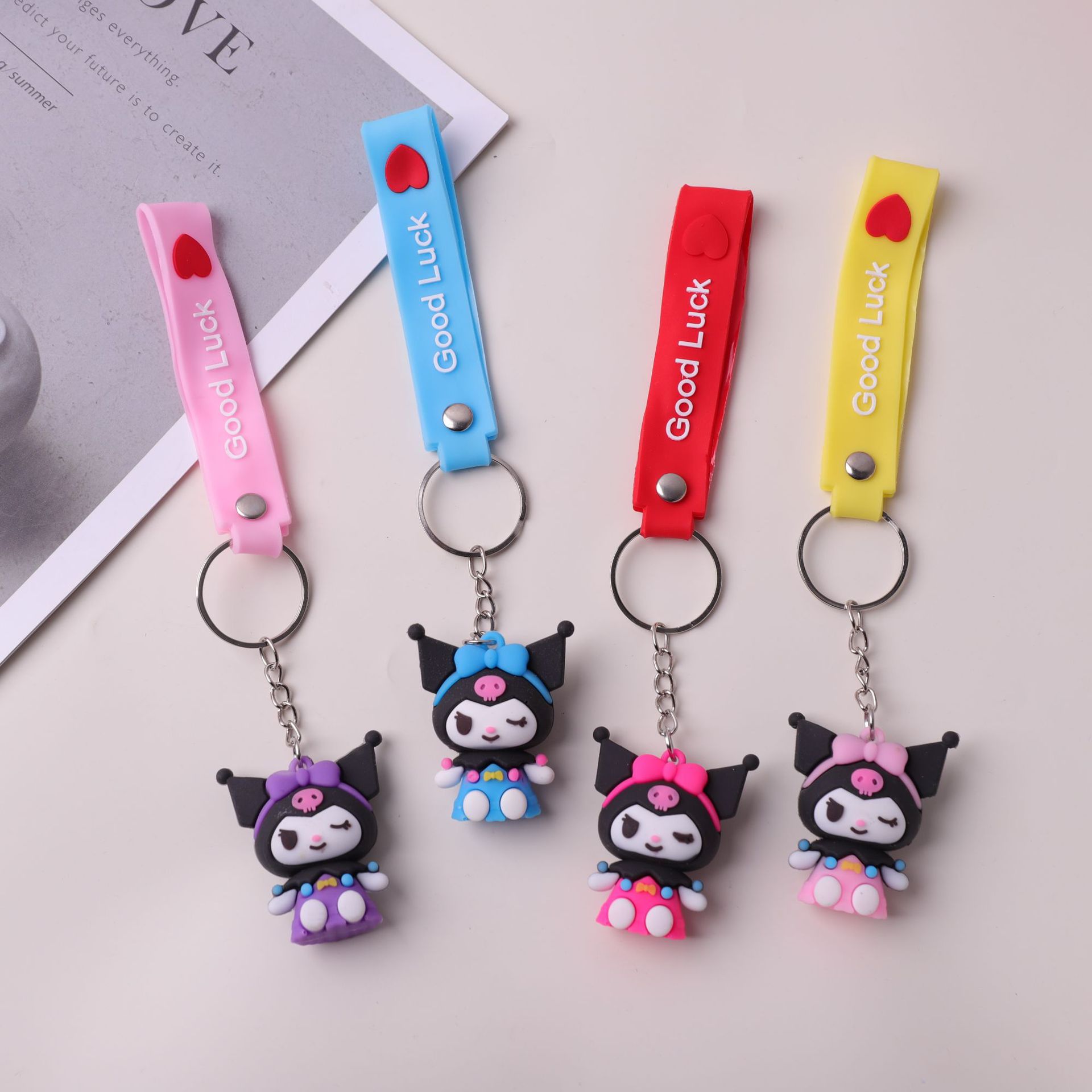Unicornio de dibujos animados muñeca llavero colgante en línea de popularidad accesorios para jugar adorables muñecas de goma suave empujar regalos al por mayor