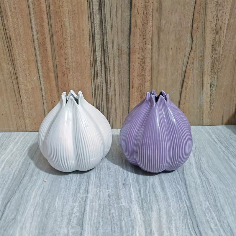Оптовая продажа керамическая ваза с чесноком ваза для дома фиолетовый белый столешница украшение цветочные изделия ремесла цветочная бутылка
