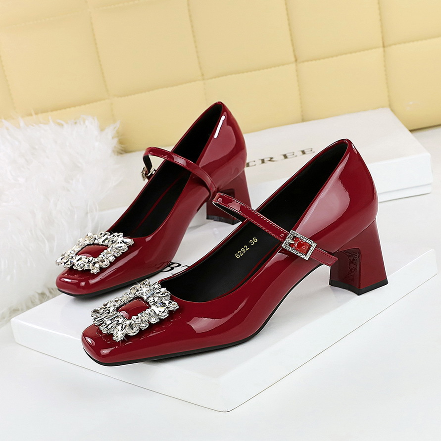 6292-K90 European And American Style Mary Jane For Women, Chunky Heel, Shallow Square Toe, Shiny Patent Leather,_vogvips.com