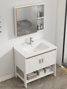 ���ʽ̫���Xϴ����ԡ�ҙ��M��С���ͺ����̨һ�w�մ�ϴ��̨Ę��