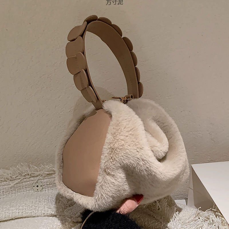 Нишевая меховая сумка осенняя и зимняя взрывная сумка женская новая мода текстура плюшевая цепочка