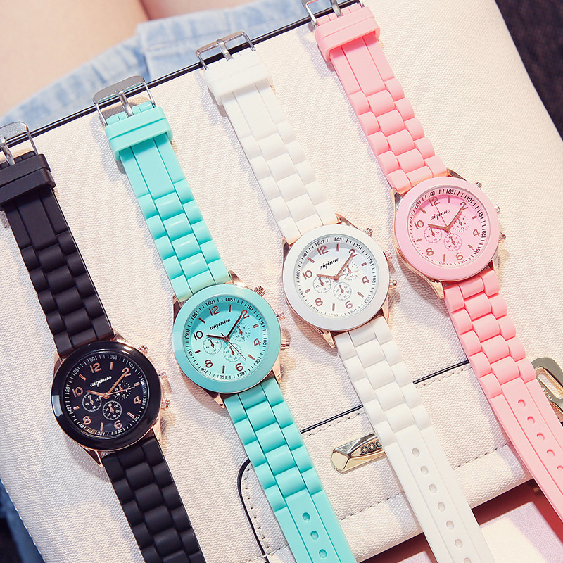 Reloj con diseño de estrella para estudiantes, estilo coreano, sencillo, tipo gelatina, fresco y estilo universitario, reloj de cuarzo con esfera grande.