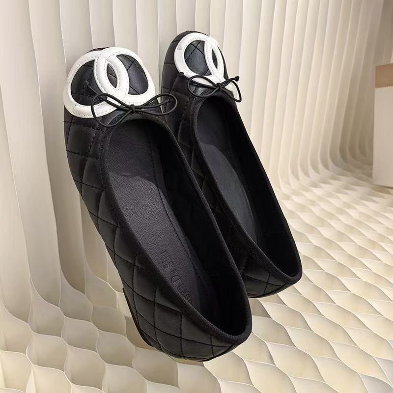 Zapatos de mujer poco profundos primavera y otoño nuevos pequeños arcos de viento de diamante zapatos de ballet de mujer retro plana no cansar los pies