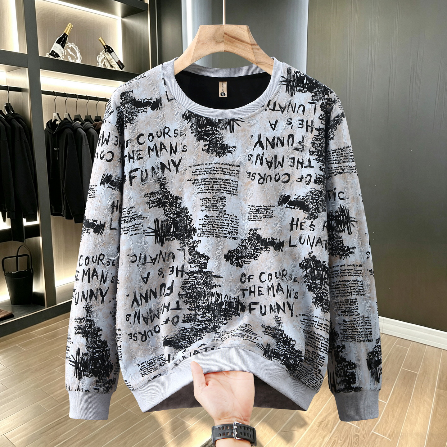 Plus-size men's clothing for big guys: loose-fitting long-sleeve sweatshirt 190kg can be worn casually and is versatile, a new trendy brand