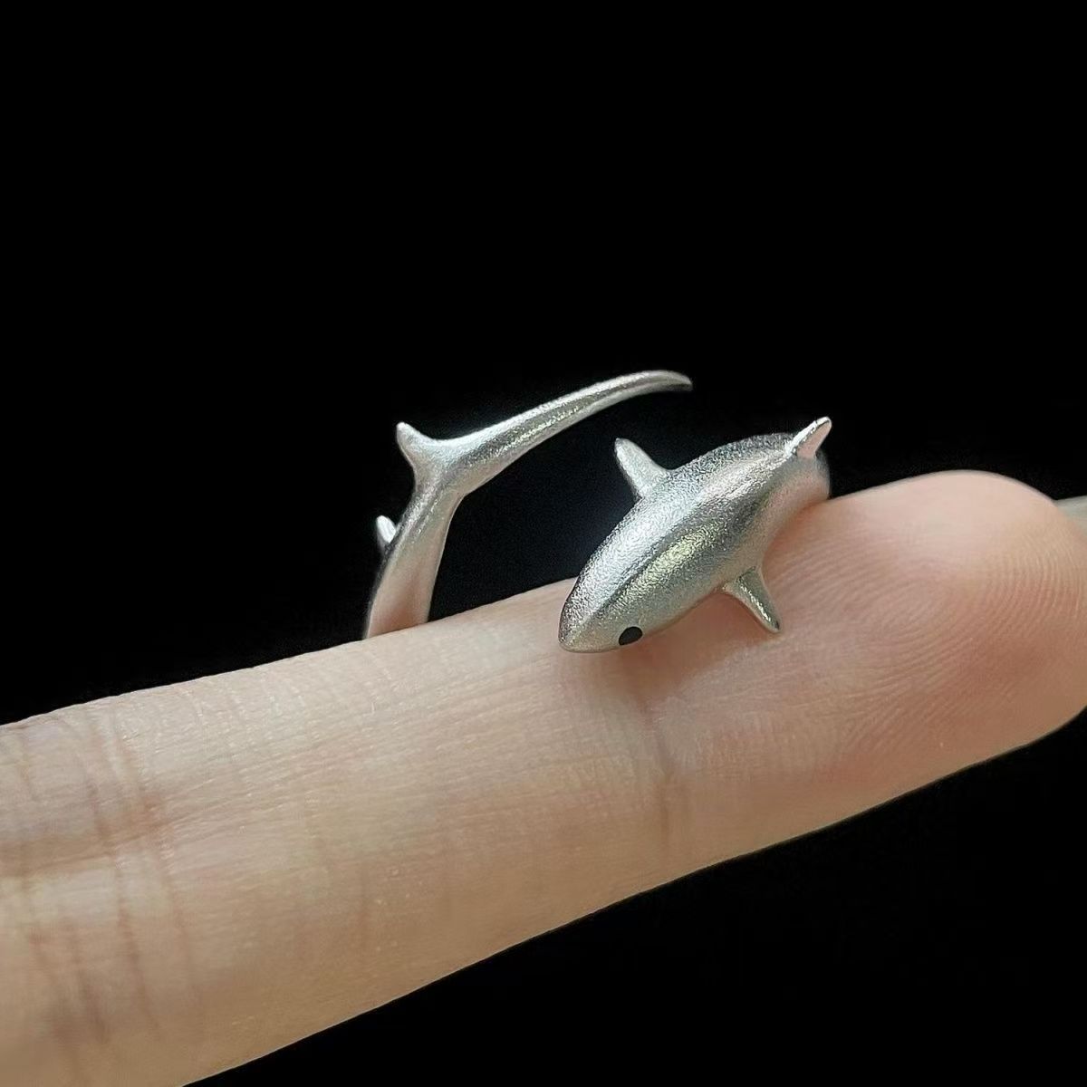 Sophisticated universal shark