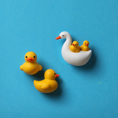 Yiming Little White Duck Backing Little Yellow Duck Fridge Magnet Cartoon Cute 3D Resin Creative Animal Magnetic Sticker