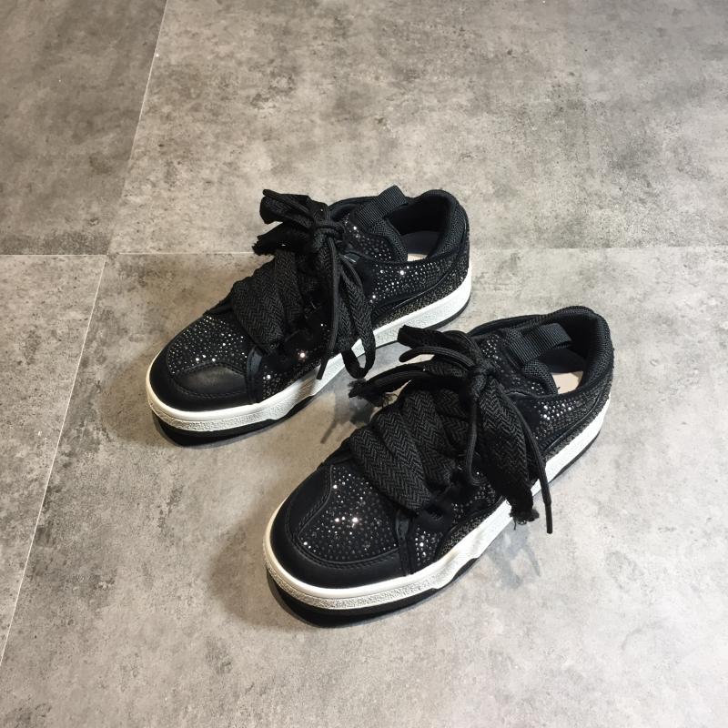 2023 Frühjahr Neue Damen Sport und Casual Instagram Vielseitige Koreanische Wasser Diamant Dick Schnürung Flache Sohle Schuhe_voghion.com
