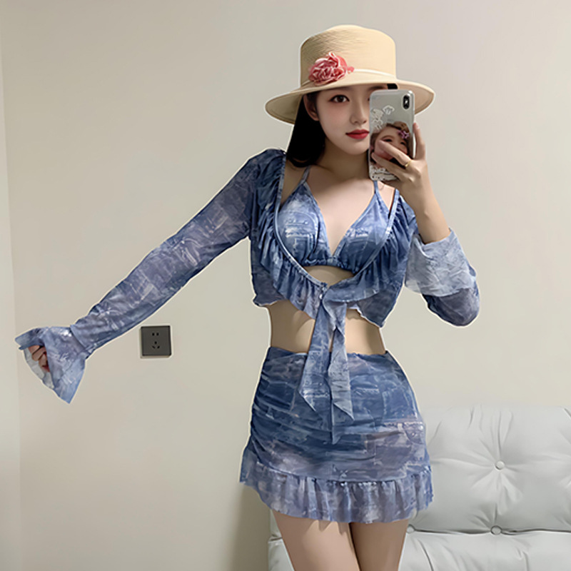 Bikini trajes de baño de mujeres en línea explotador transfronterizo dividido conjunto de cuatro piezas super sexy adelgazamiento puro quiere mangas largas trajes de baño de protección solar